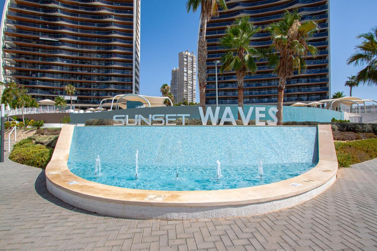 SUNSET WAVES sea view apartments Benidorm Extérieur photo