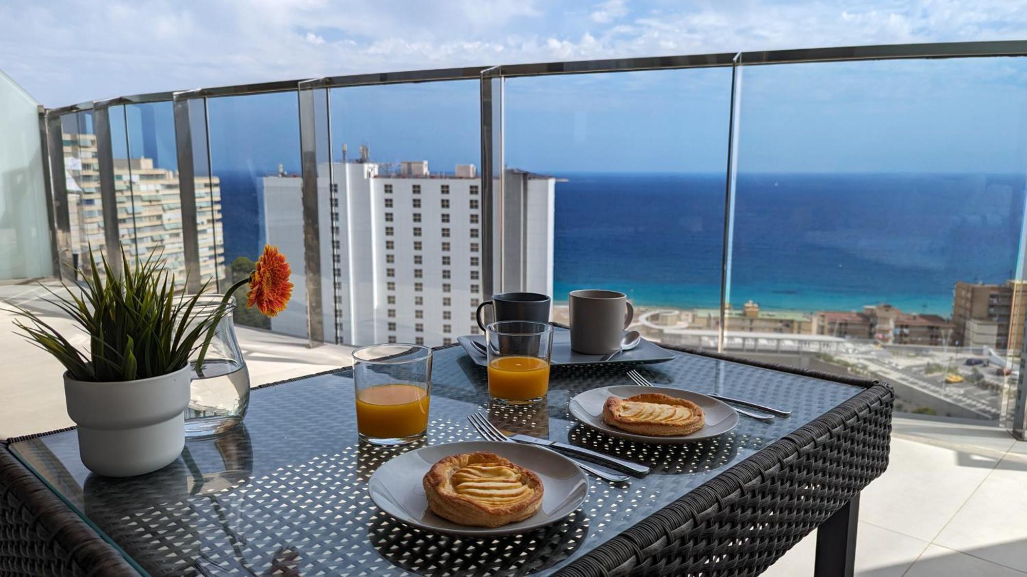 SUNSET WAVES sea view apartments Benidorm Extérieur photo